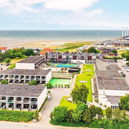 4 Person Holiday Home On A Holiday Park In Glesborg 외부 사진