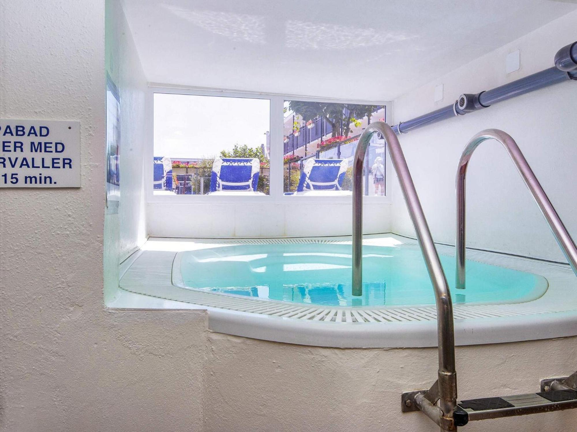 4 Person Holiday Home On A Holiday Park In Glesborg 외부 사진