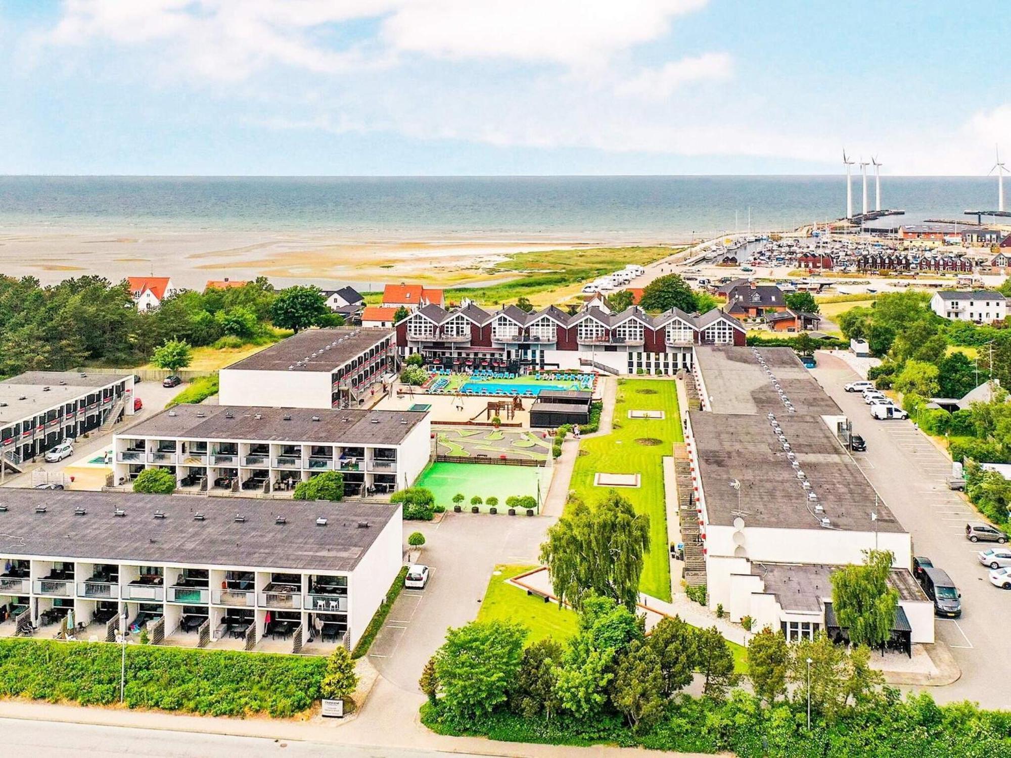 4 Person Holiday Home On A Holiday Park In Glesborg 외부 사진